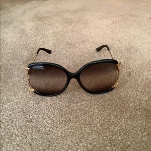GUCCI Women’s Sunglasses (Black &Gold)